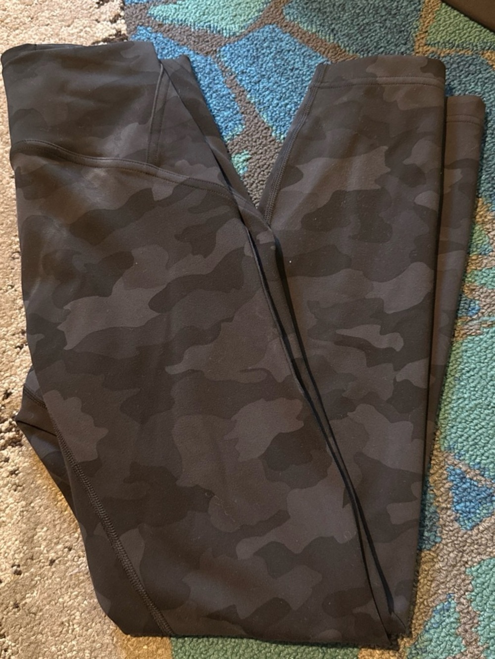 lululemon athletica Women's Dark Gray Camo Leggings